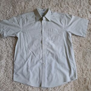 L.L. Bean Men's Casual Button Down Shirt -Size 16.5 Reg Item ID 215176
